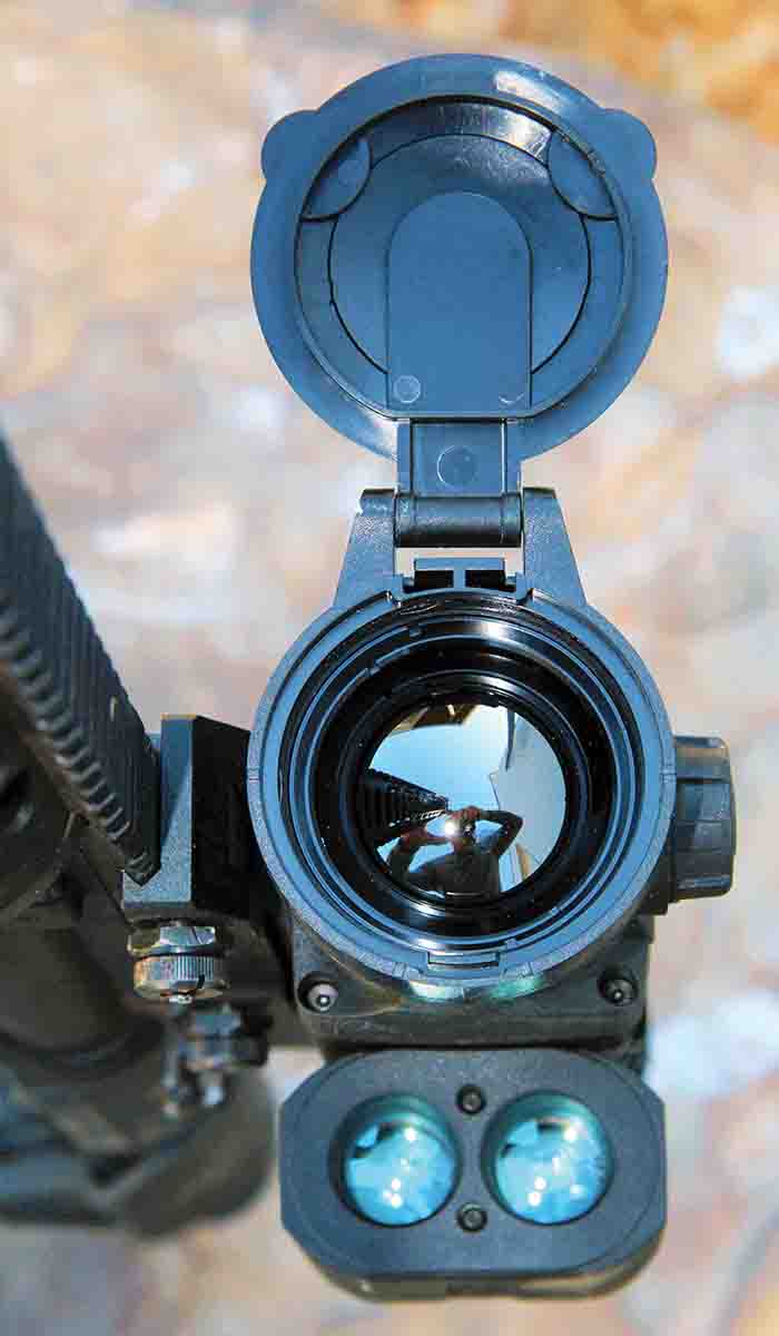 The large geranium objective lens on the Trail 2 LRF helps the unit absorb more thermal detail in nighttime shooting scenarios. More detail means better positive target identification and precise shot placement.